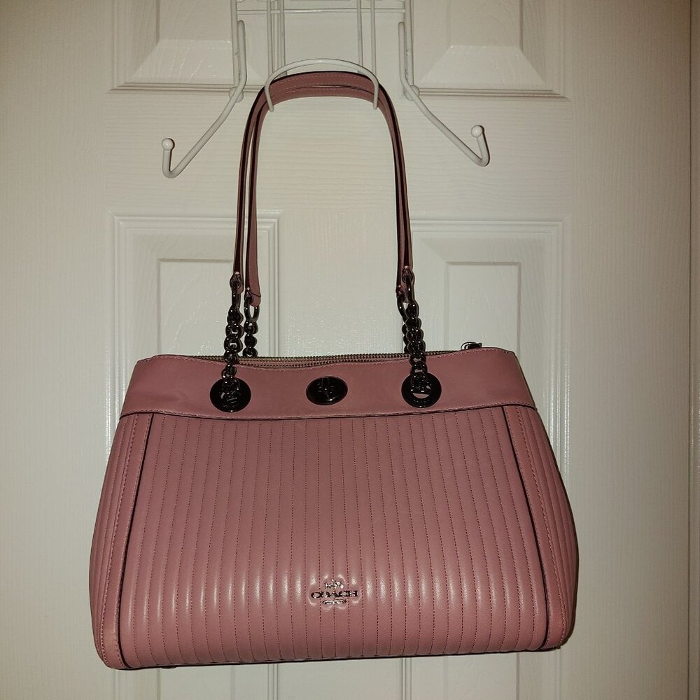 Coach Turnlock Edie Quilted Handbag